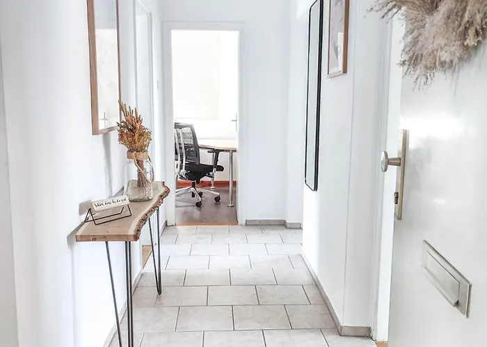 Apartment Business & Leisure